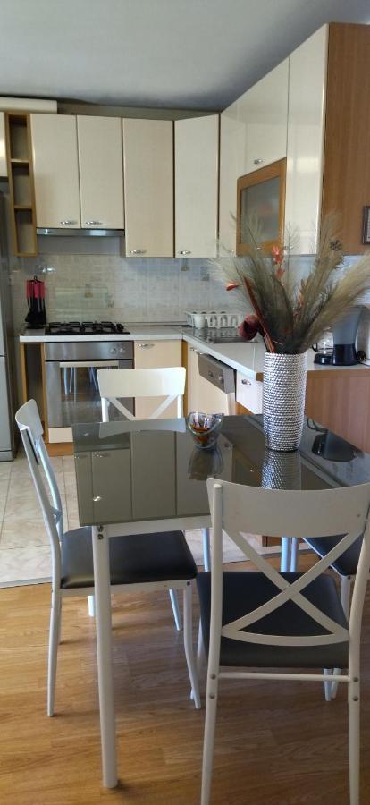 Apartments Maja สปลิท ภายนอก รูปภาพ