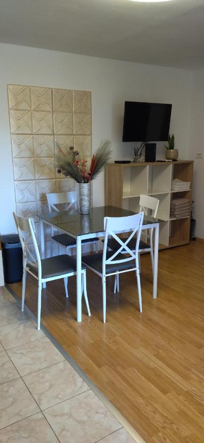 Apartments Maja สปลิท ภายนอก รูปภาพ